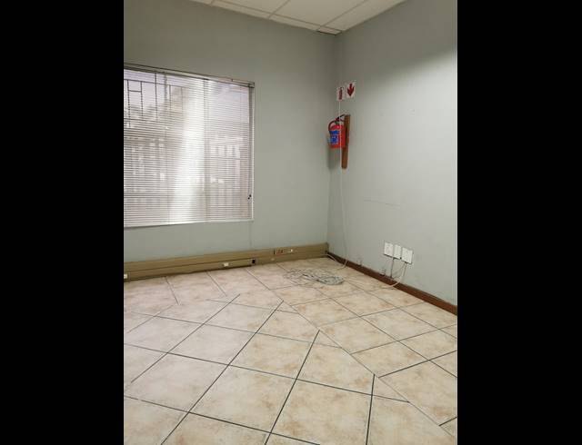 100M² APARTMENT BLOCK TO LET IN ALLEN'S NEK